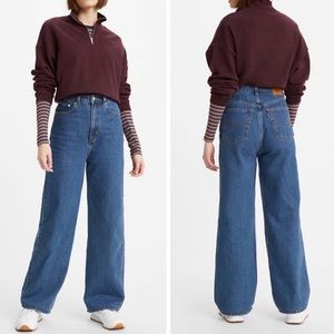 $98 Levi’s High Loose Medium Wash Jeans